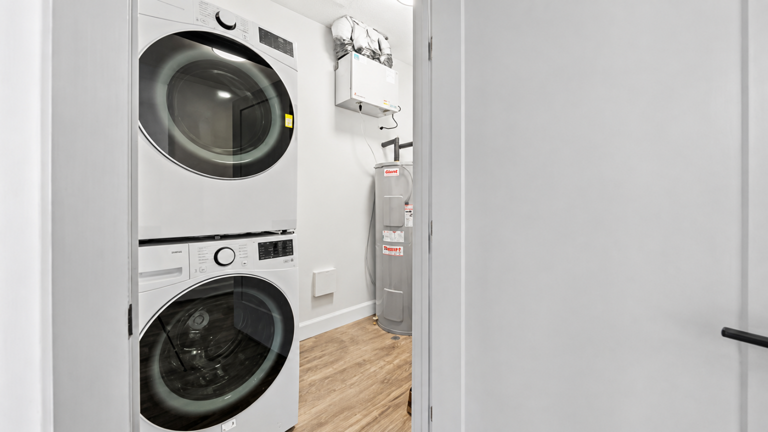 Two Bedroom Interior (3)