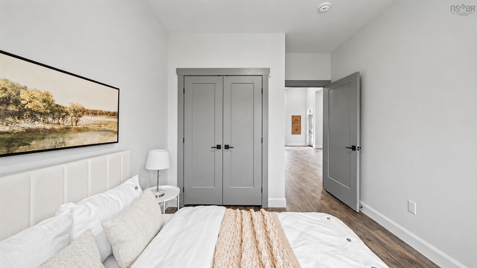 Two Bedroom Interior (4)